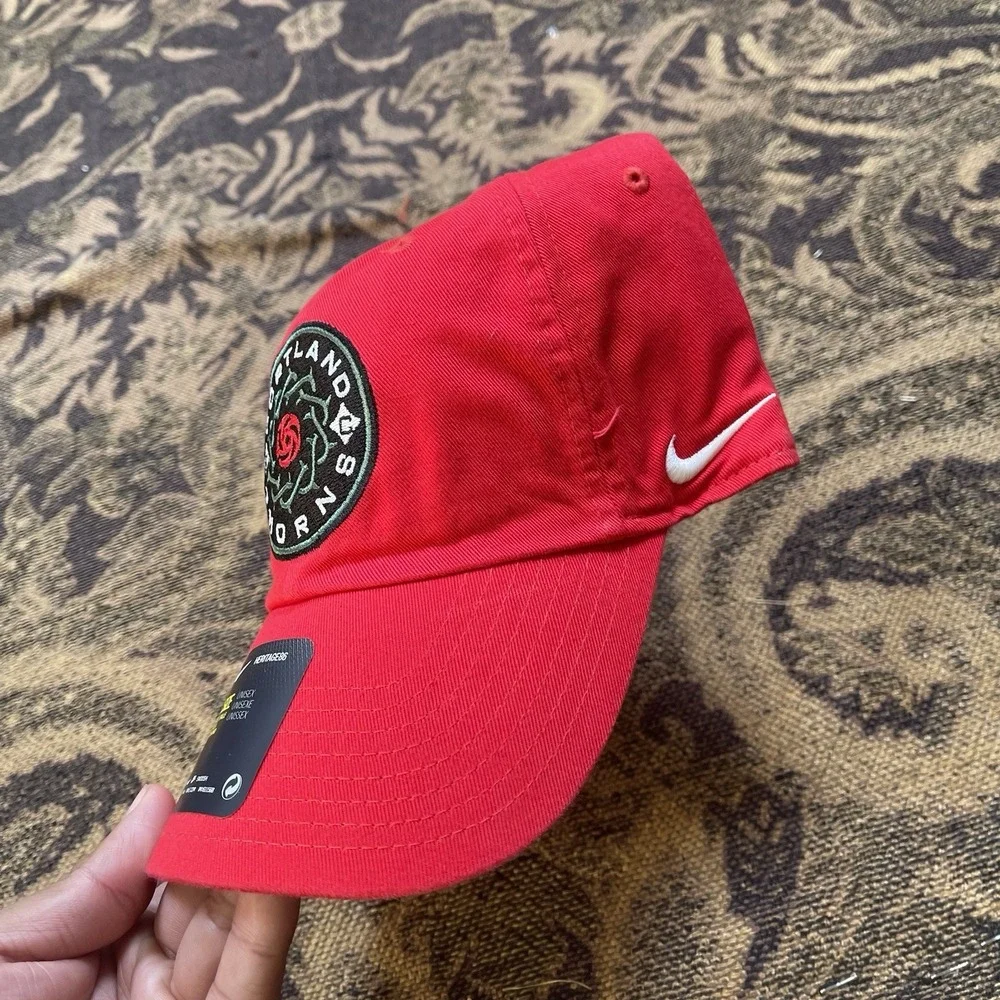 Nike Portland Thorns FC Heritage86 adjustable Adult hat Red New NWSL